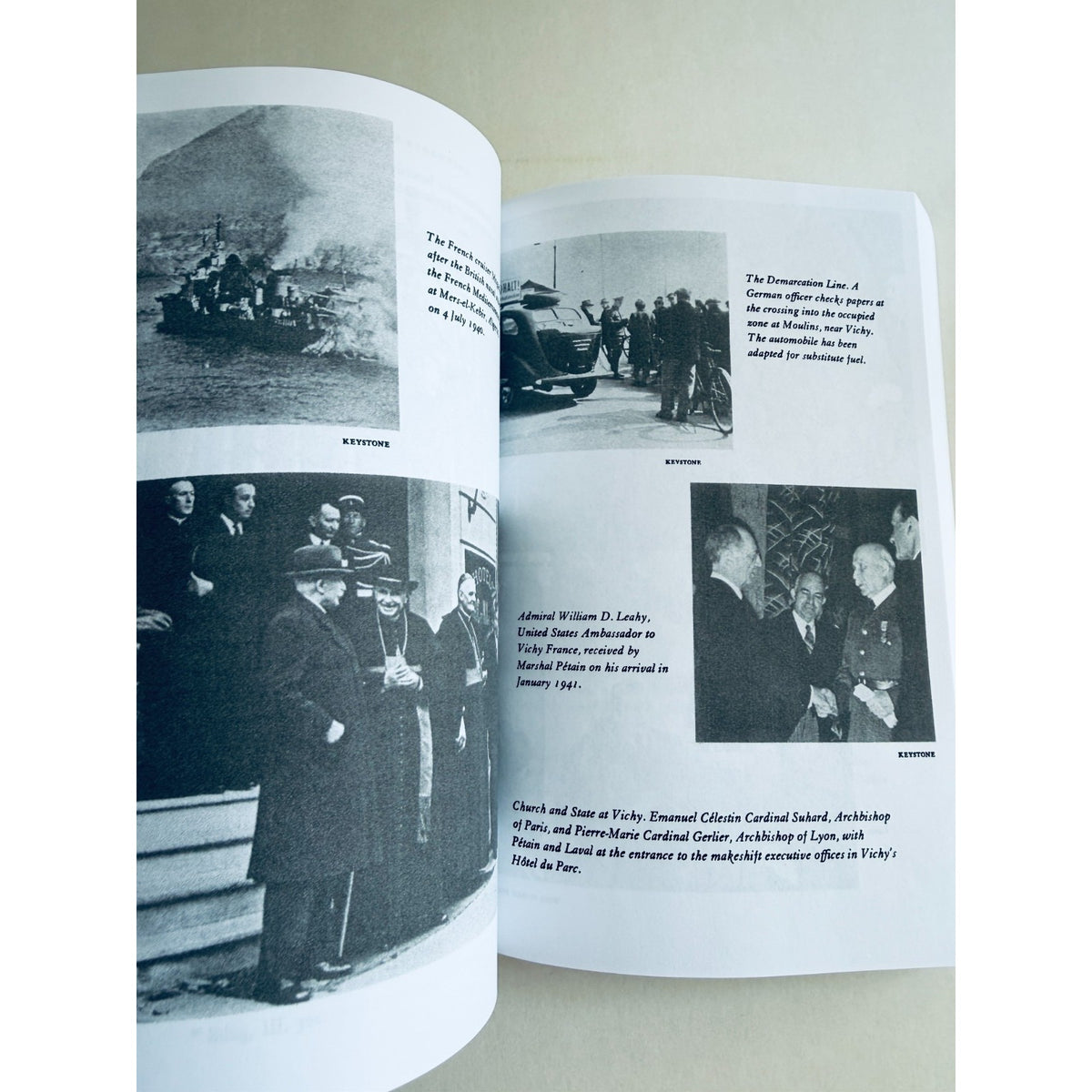 Vichy France: Old Guard and New Order 1940–1944, Robert O. Paxton
